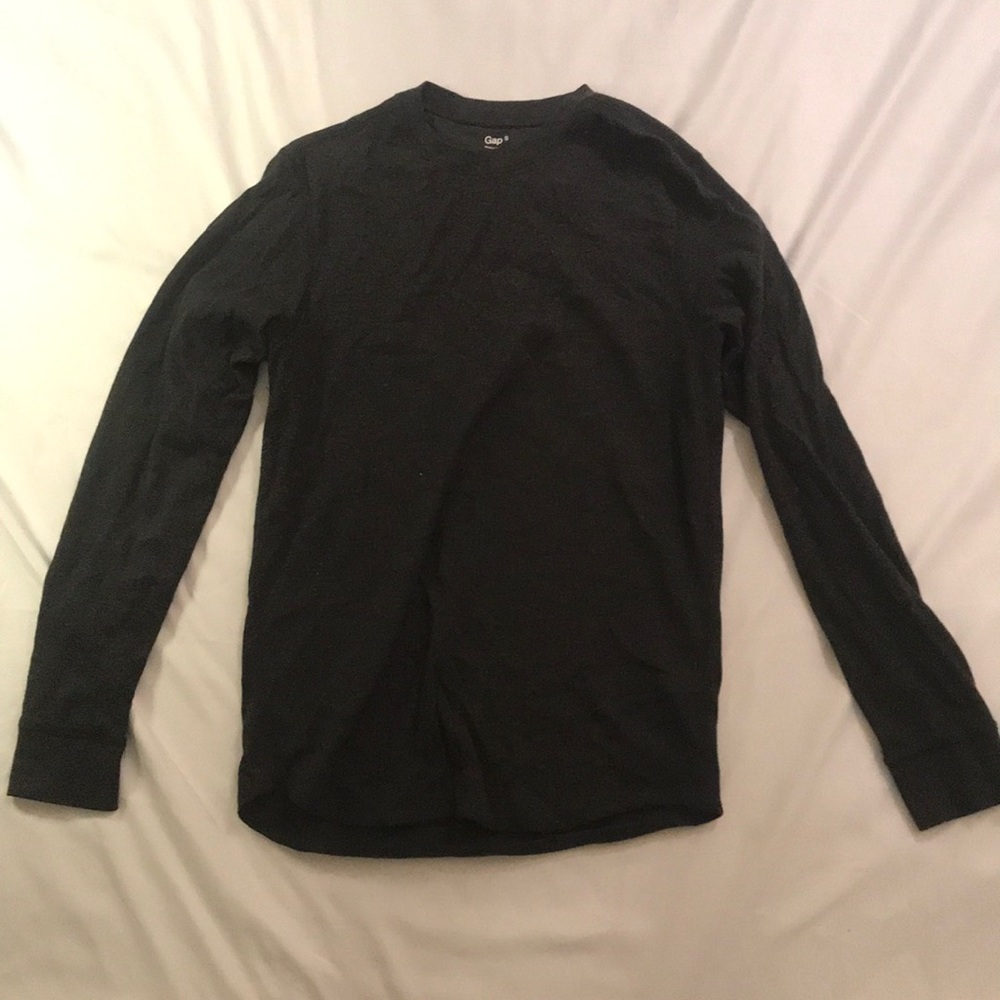 Grey Gap Shirt